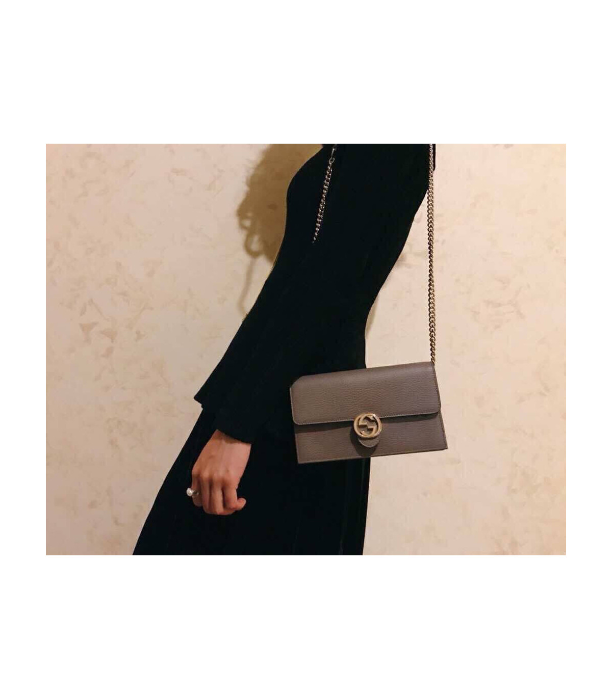 Gucci GG Interlocking Wallet On Chain Grey