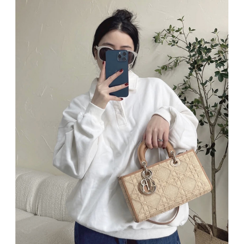 Dior Christian Dior Lady D-Joy Bag in Natural Cannage Raffia