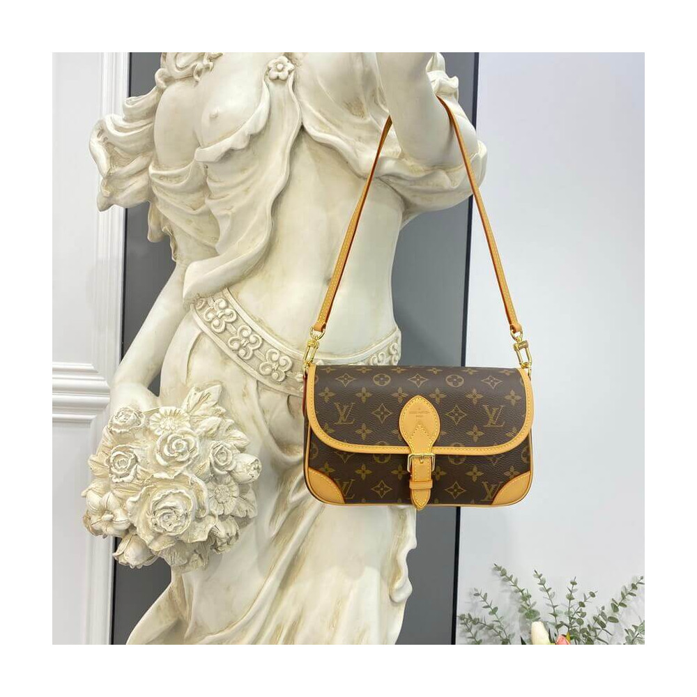 Louis Vuitton Monogram Canvas Diane Bag