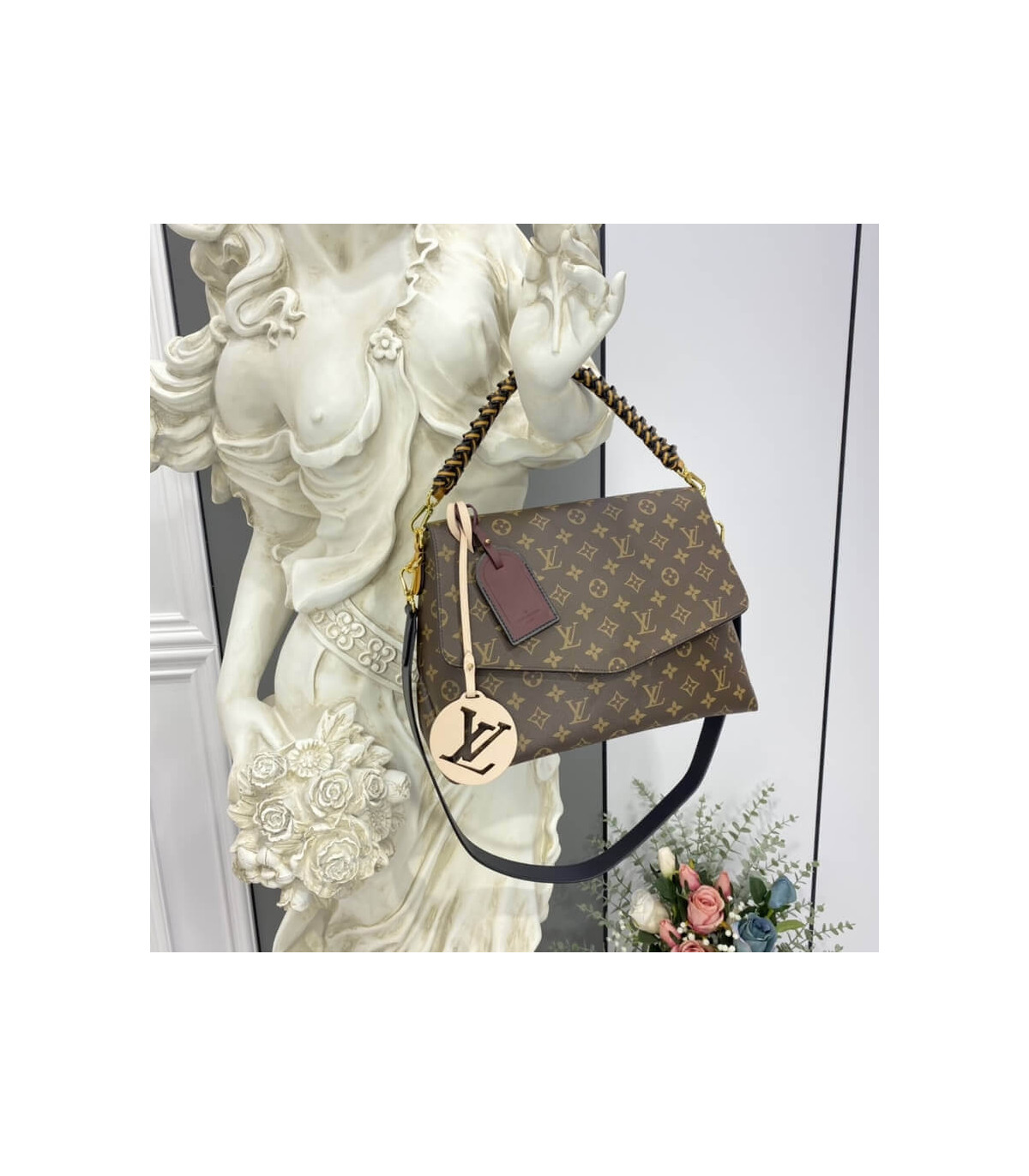Louis Vuitton Monogram Beauborg MM