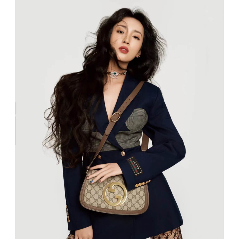 Gucci Blondie GG Supreme Shoulder Bag