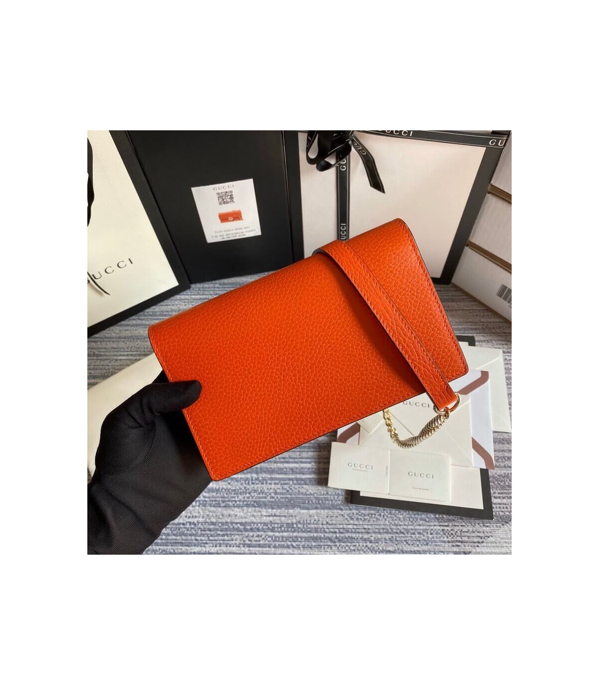 Gucci GG Interlocking Wallet On Chain Orange